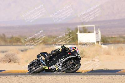 media/Jan-12-2025-CVMA (Sun) [[be1d2b16e3]]/Race 5-Amateur Supersport Open/